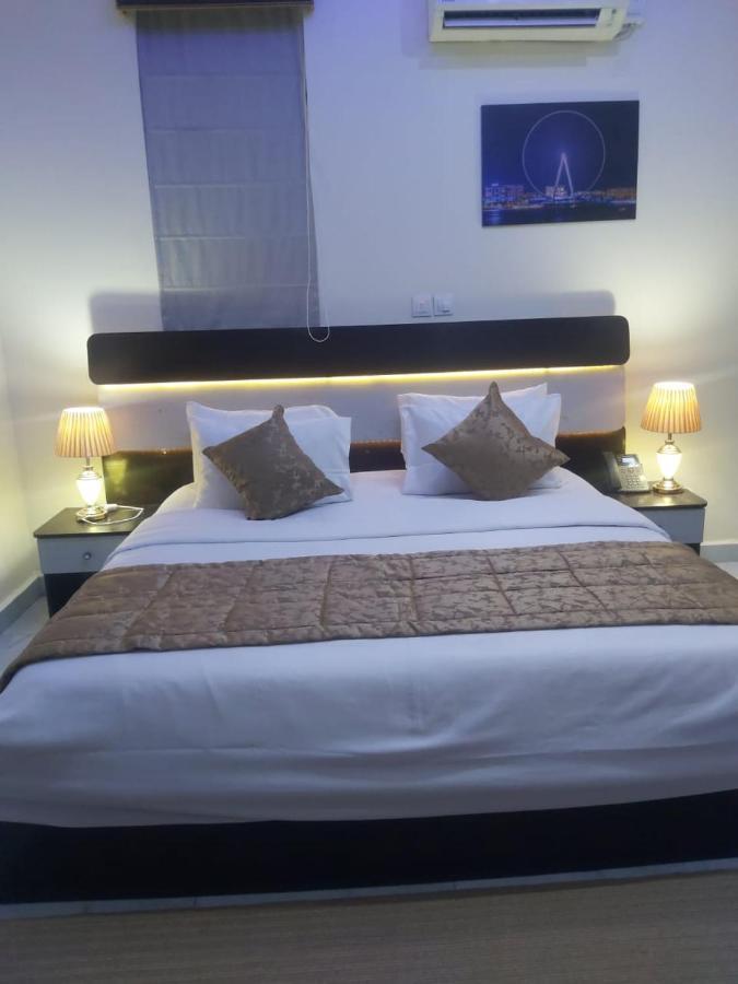 Apartment 79 Hotel & Suite Ikeja Exterior photo