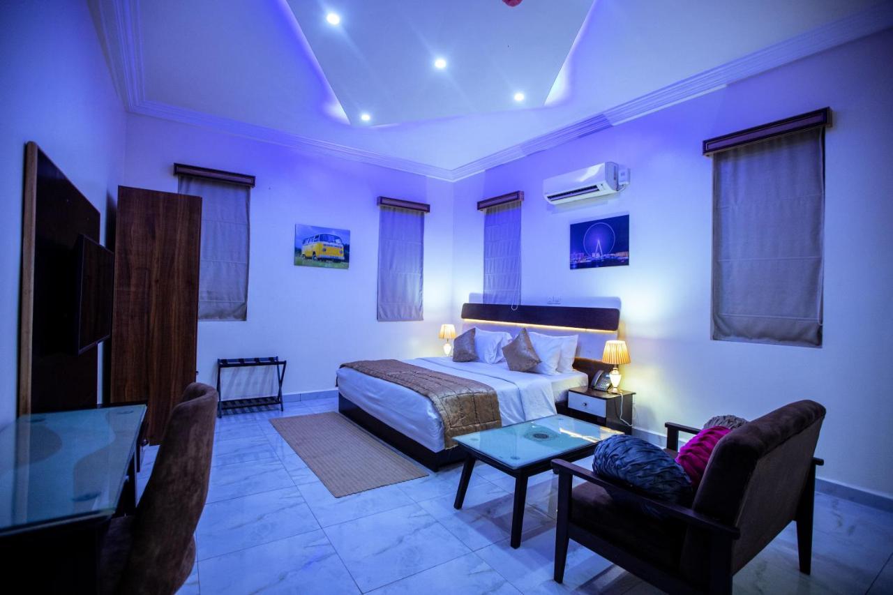 Apartment 79 Hotel & Suite Ikeja Exterior photo