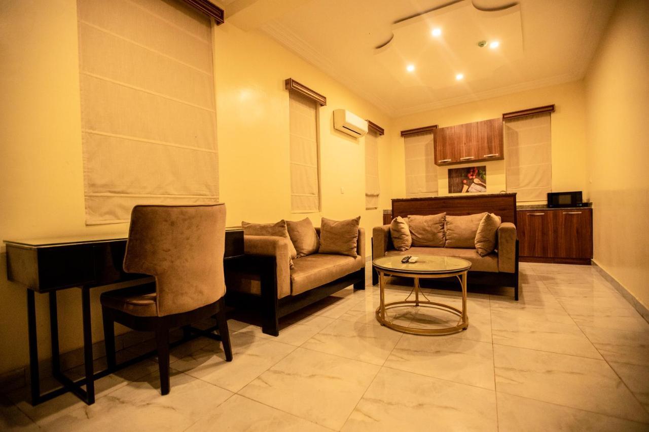 Apartment 79 Hotel & Suite Ikeja Exterior photo