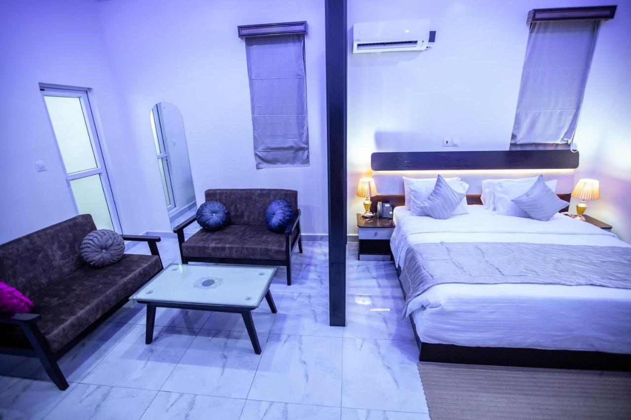 Apartment 79 Hotel & Suite Ikeja Exterior photo