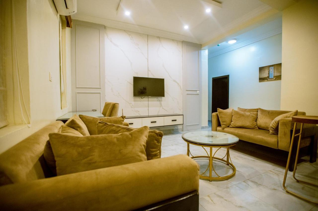 Apartment 79 Hotel & Suite Ikeja Exterior photo