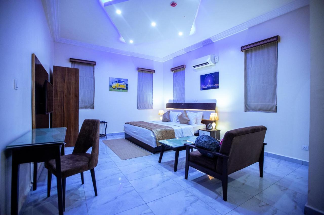 Apartment 79 Hotel & Suite Ikeja Exterior photo