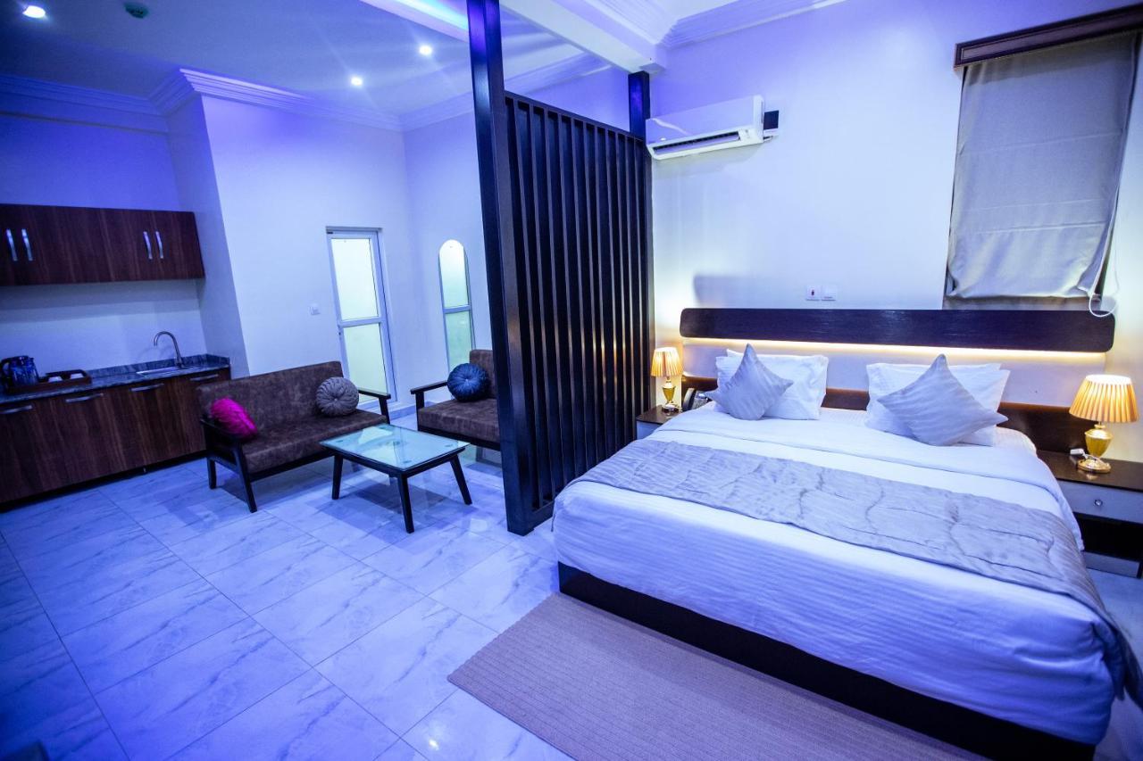 Apartment 79 Hotel & Suite Ikeja Exterior photo