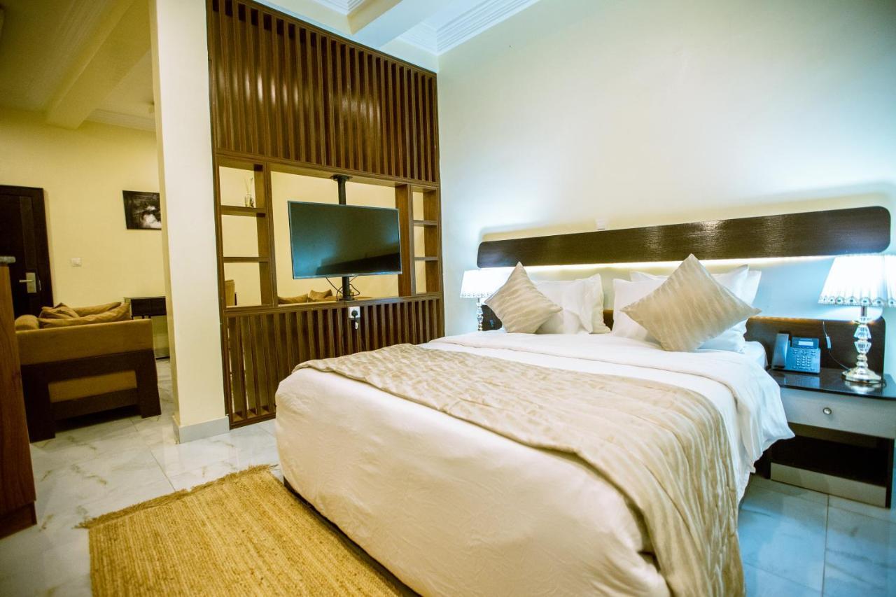 Apartment 79 Hotel & Suite Ikeja Exterior photo