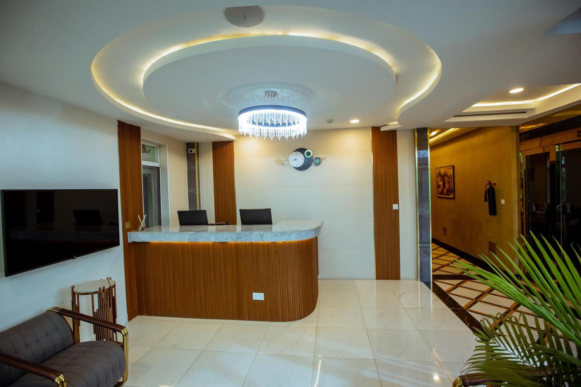 Apartment 79 Hotel & Suite Ikeja Exterior photo